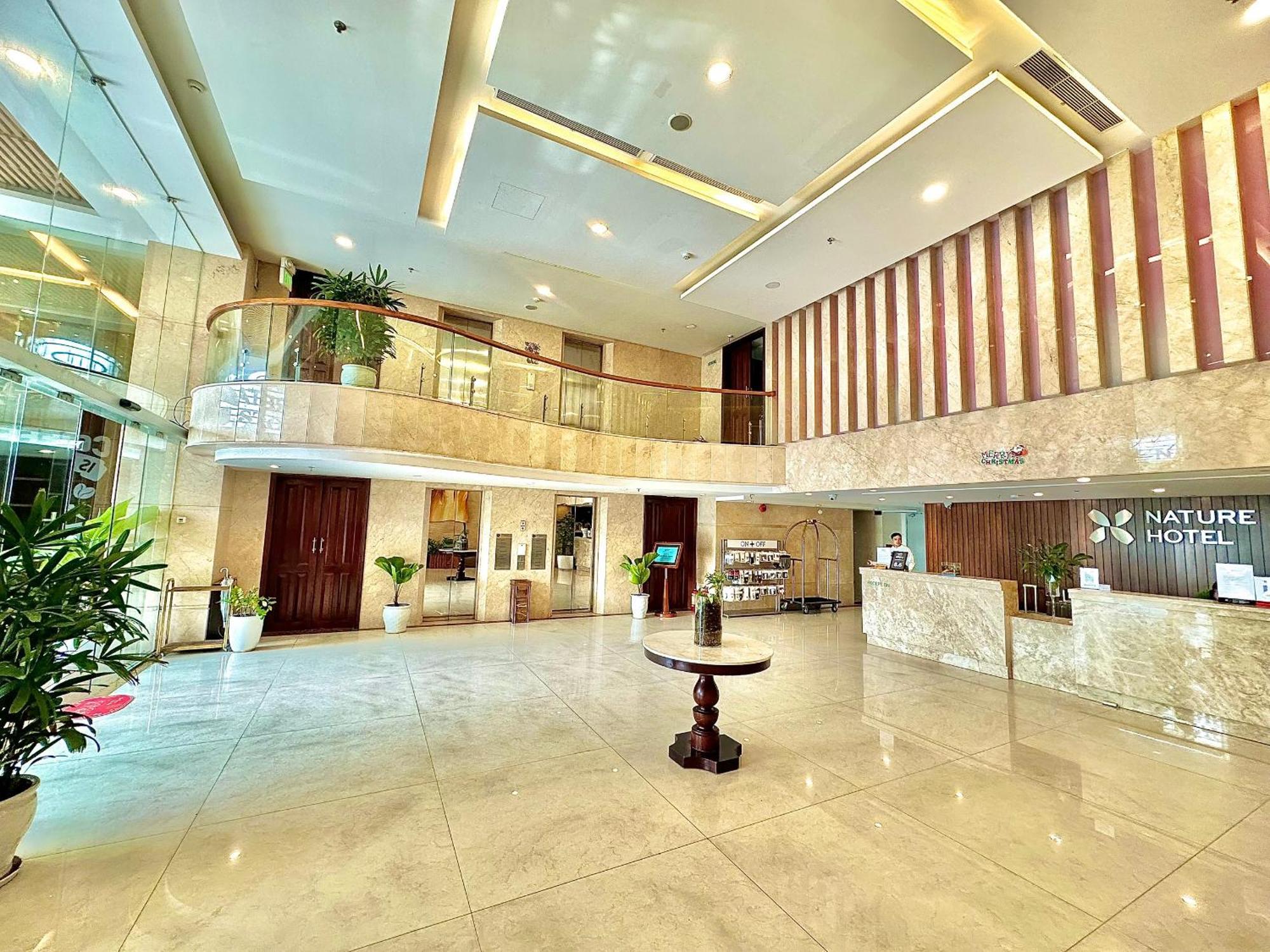 Nature Hotel By K D H ダナン市 エクステリア 写真